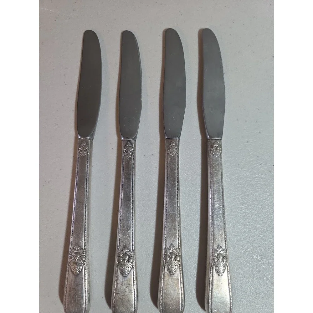 Vintage Esso Gas Oil Advertising 1847 Rogers Bros Adoration Silverware Knife Set